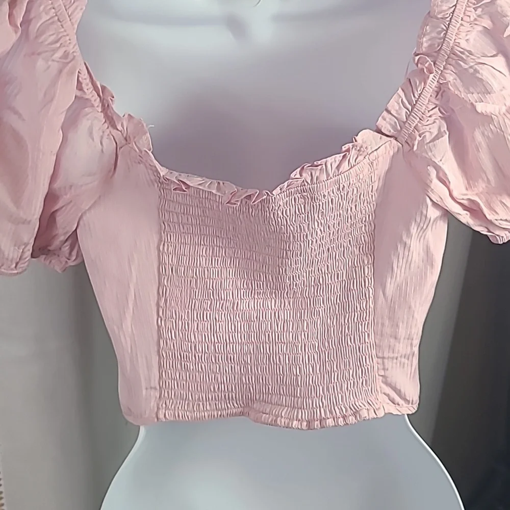 ASTR The Label Pink Puff Sleeve Crop Top Size Small - Picture 4 of 6